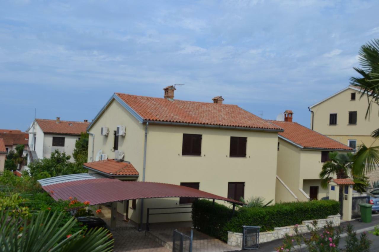 Apartments Lera Poreč Eksteriør bilde